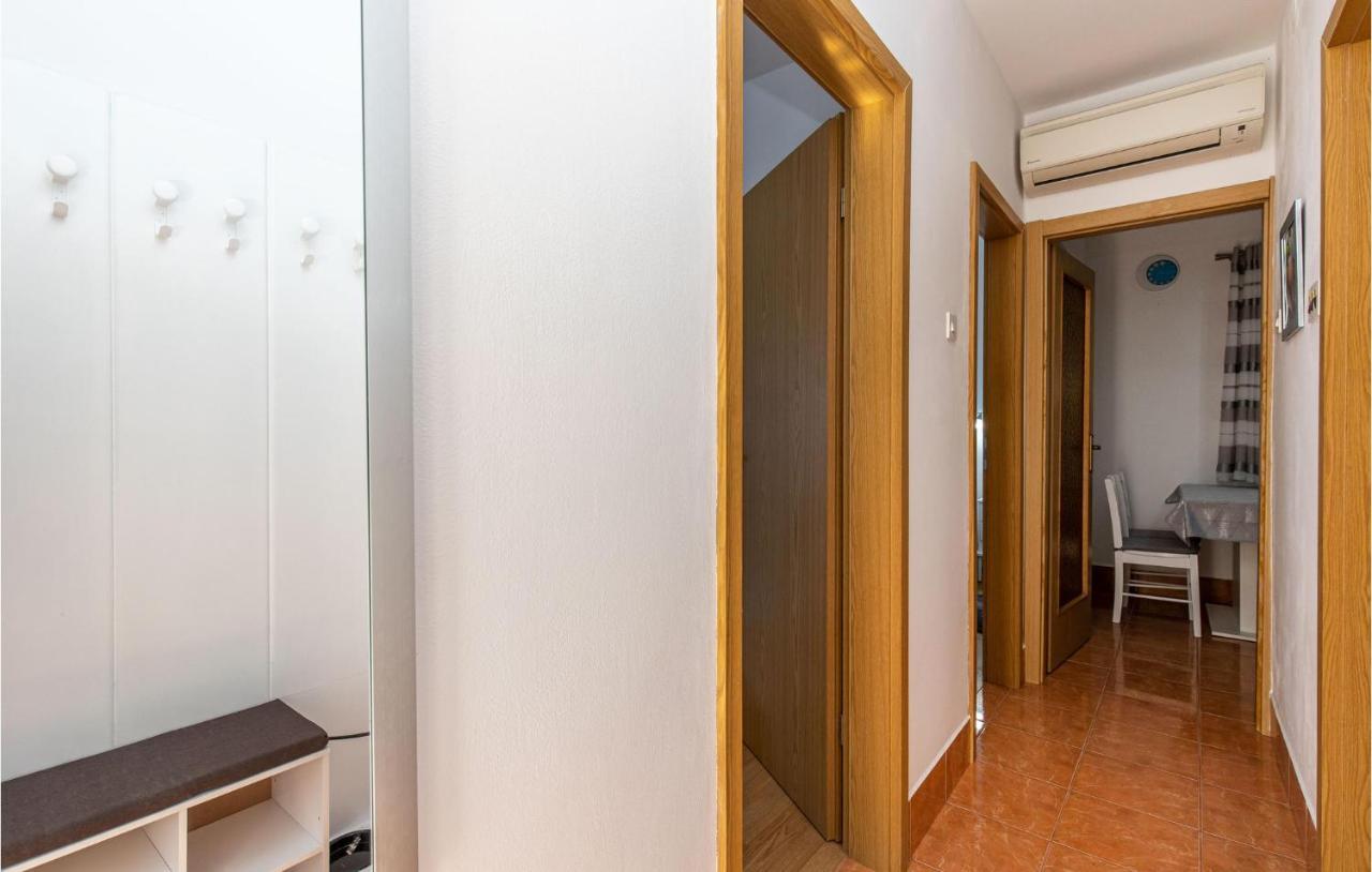 Amazing Apartment In Kostrena With 1 Bedrooms And Wifi Экстерьер фото